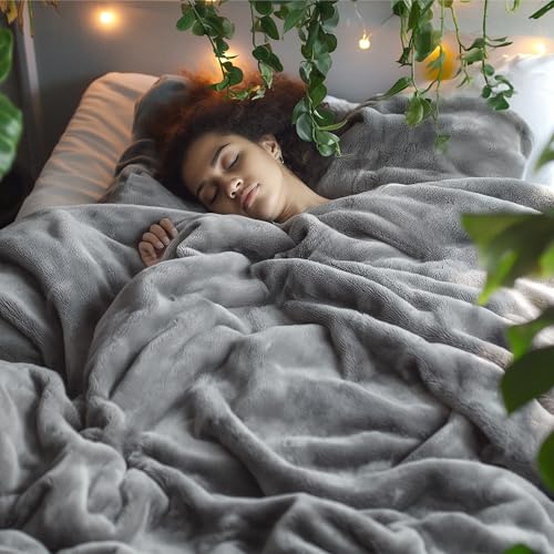 Bedsure Fleece Bed Blankets Queen Size Grey  Soft Lightweight Plush Fuzzy Cozy Luxury Blanket Microfiber 90x90 inches